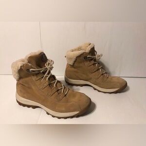 Timberland tan suede lace up boots genuine leather winter shoes women size 10 M